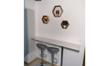 APARTAMENTO DÚPLEX AMOBLADO EN ARRIENDO-CERCA DE LA 70