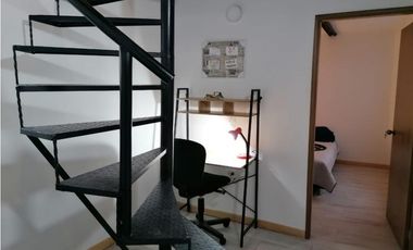 APARTAMENTO DÚPLEX AMOBLADO EN ARRIENDO-CERCA DE LA 70