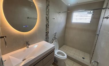 BOULEVARD EL DORADO  / 300M / 3 HABITACIONES / 2 NIVELES / TERRAZA