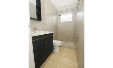 BOULEVARD EL DORADO  / 300M / 3 HABITACIONES / 2 NIVELES / TERRAZA