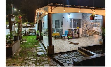 ALTOS DE CERRO AZUL / 1186M / 3 HABITACION / CASA CAMPESTRE CON GARITA