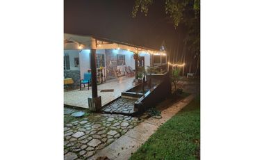 ALTOS DE CERRO AZUL / 1186M / 3 HABITACION / CASA CAMPESTRE CON GARITA