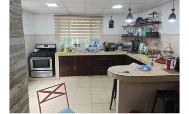 ALTOS DE CERRO AZUL / 1186M / 3 HABITACION / CASA CAMPESTRE CON GARITA