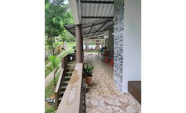 ALTOS DE CERRO AZUL / 1186M / 3 HABITACION / CASA CAMPESTRE CON GARITA