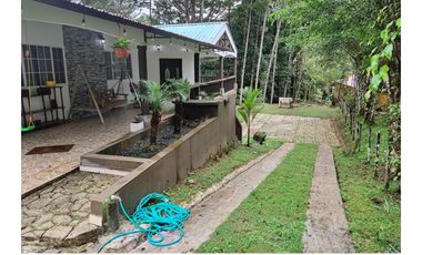 ALTOS DE CERRO AZUL / 1186M / 3 HABITACION / CASA CAMPESTRE CON GARITA