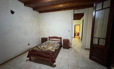Casa PH en venta en Sarandi Este