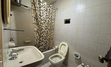 Casa PH en venta en Sarandi Este