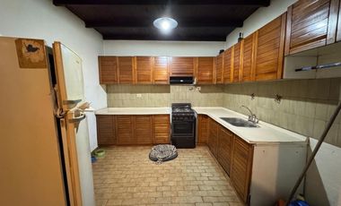 Casa PH en venta en Sarandi Este