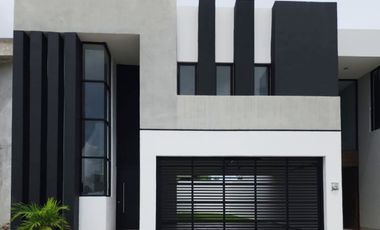 Casa en Venta Lomas del Dorado | Gran Jardín