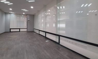 Zona Esmeralda Atizapán de Zaragoza Oficina en Renta Plaza Antigua II