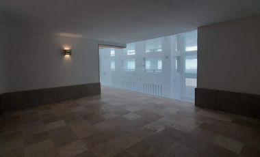 Zona Esmeralda Atizapán de Zaragoza Oficina en Renta Plaza Antigua II