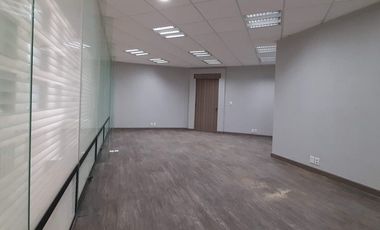 Zona Esmeralda Atizapán de Zaragoza Oficina en Renta Plaza Antigua II