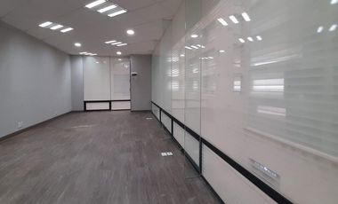 Zona Esmeralda Atizapán de Zaragoza Oficina en Renta Plaza Antigua II