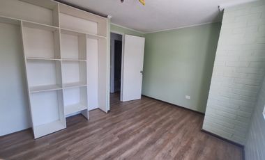 VENTA AMPLIA CASA LA FLORIDA 4D 3B PATIO JARDIN ALTO