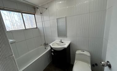 VENTA AMPLIA CASA LA FLORIDA 4D 3B PATIO JARDIN ALTO