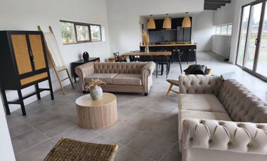 TU CASA SOÑADA EN UNA PARCELA DEL SUR DE CHILE, LISTA