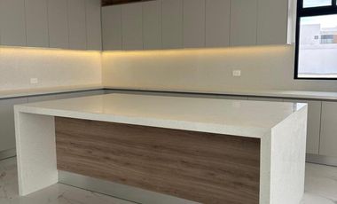 CASA EN VENTA EN VILLAS DEL CARDENCHAL, TORREON COAHUILA