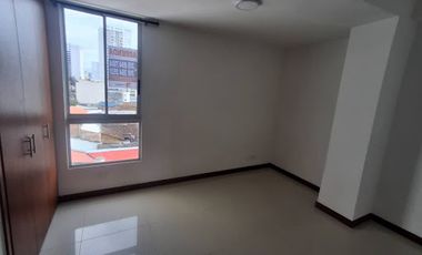 ARRIENDO de APARTAMENTO en BUCARAMANGA