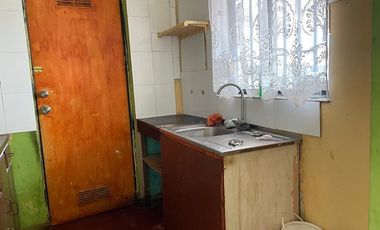 ¡Casa en Curicó con Estacionamiento Propio!