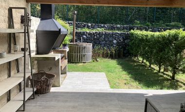 Vendo Hermosa Casa estilo Townhouse en Condominio Pucón a pasos del Lago, Pucón, 3D2B2E