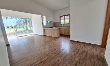 Casa a la Venta en Cañete