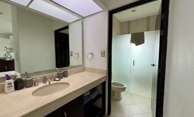 En Venta, Casa en la Col. México, 3 Rec, 4 Baños, Alberca, paneles solares