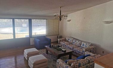 OPORTUNIDAD  VENTA * Residencia en el  centro de Tequisquiapan*