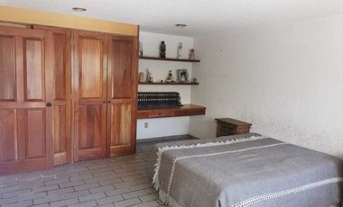 OPORTUNIDAD  VENTA * Residencia en el  centro de Tequisquiapan*