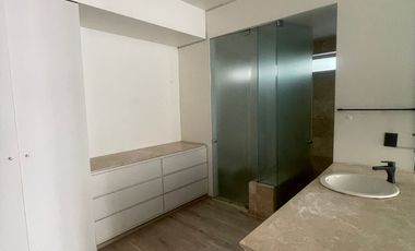 Excelente departamento en renta en Hegel