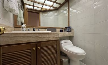 VENTA.APARTAMENTO 176m2   EXTERIOR  3H/3B/CBS/2G CHICO