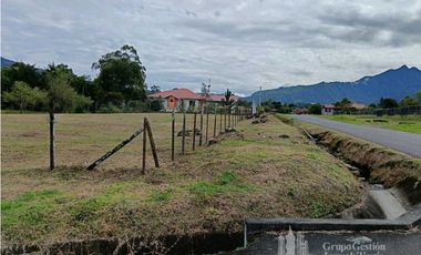 SE VENDE LOTE 1500m2 , $65.000 NEGOCIABLE VOLCN.