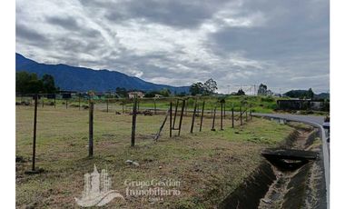 SE VENDE LOTE 1500m2 , $65.000 NEGOCIABLE VOLCN.