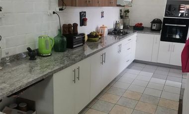 Casa en Venta en Villa Aires Cordillera, Calle Larga