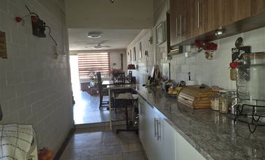 Casa en Venta en Villa Aires Cordillera, Calle Larga