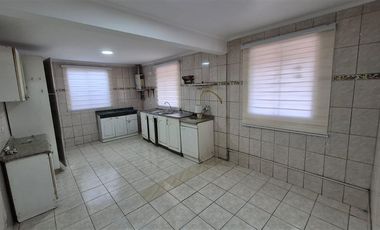 Casa en Venta en villa Pucara, Talca