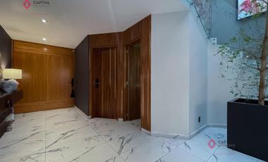 Casa Amueblada en Renta de lujo en Puerta de Hierro