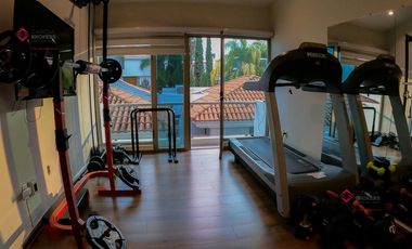 Casa Amueblada en Renta de lujo en Puerta de Hierro