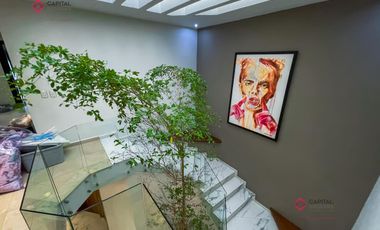 Casa Amueblada en Renta de lujo en Puerta de Hierro