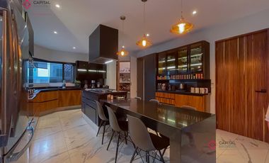 Casa Amueblada en Renta de lujo en Puerta de Hierro