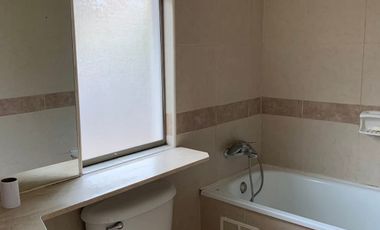 HERMOSA Y AMPLIA CASA AISLADA, LOMAS DE LO AGUIRRE