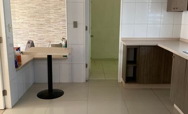 HERMOSA Y AMPLIA CASA AISLADA, LOMAS DE LO AGUIRRE