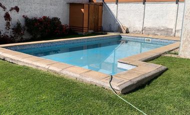 HERMOSA Y AMPLIA CASA AISLADA, LOMAS DE LO AGUIRRE