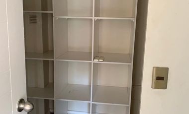 HERMOSA Y AMPLIA CASA AISLADA, LOMAS DE LO AGUIRRE