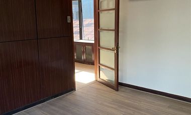 Oficina en Arriendo en La Bolsa con Moneda