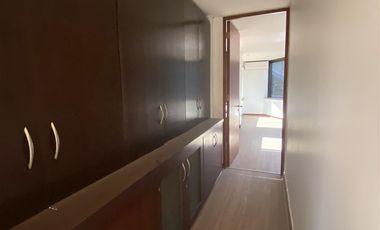 Oficina en Arriendo en La Bolsa con Moneda