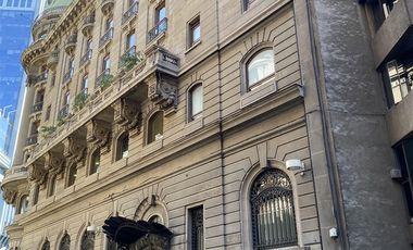Oficina en Arriendo en La Bolsa con Moneda