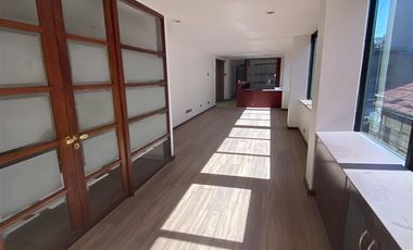 Oficina en Arriendo en La Bolsa con Moneda