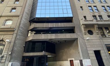 Oficina en Arriendo en La Bolsa con Moneda