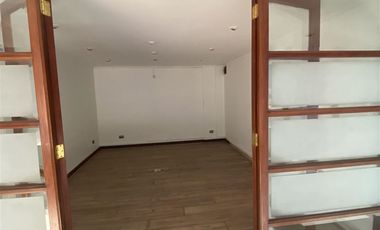 Oficina en Arriendo en La Bolsa con Moneda