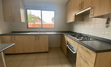 Casa en Venta en Pedro Garhnam Saravia 2577